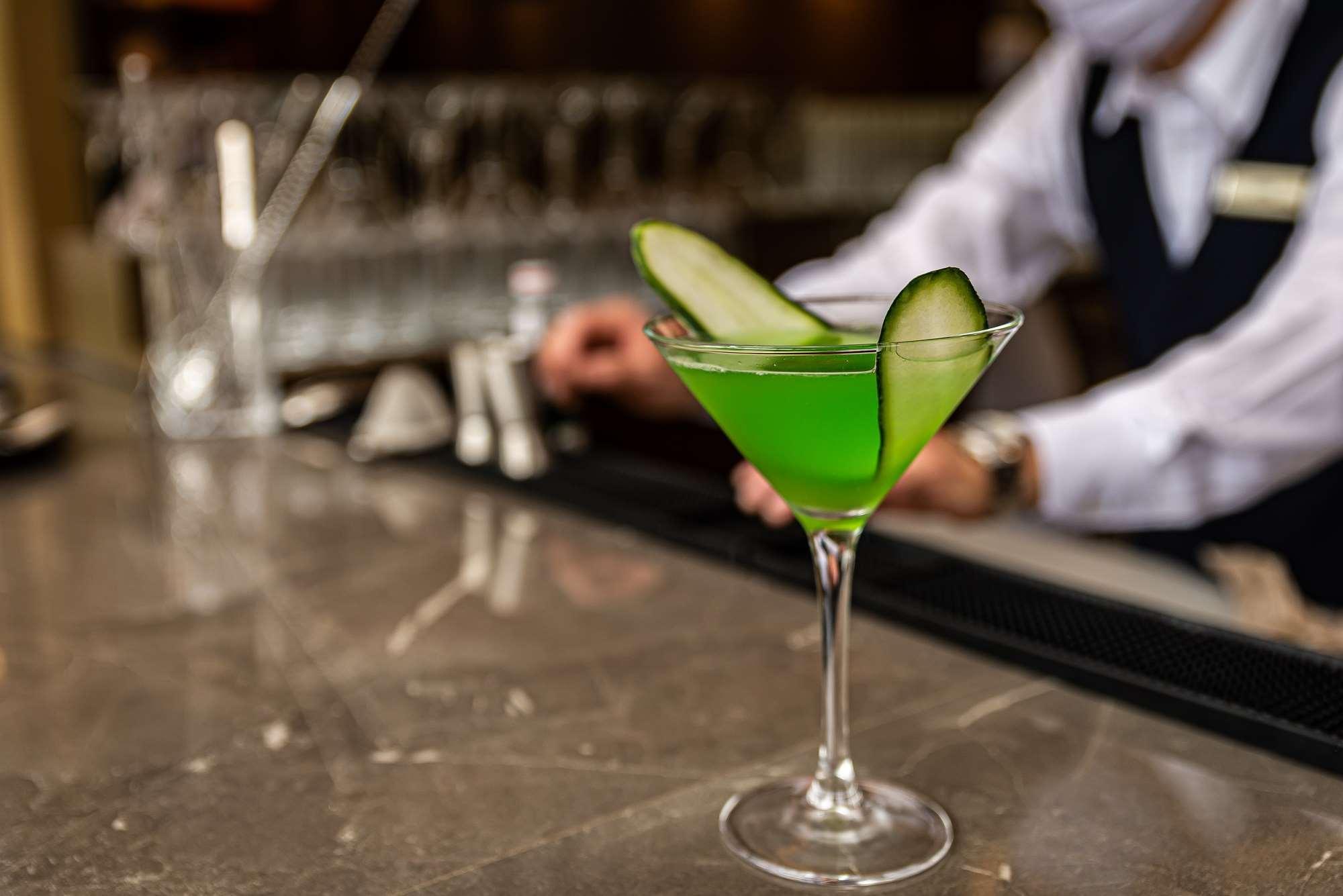 Hotel York Luxury Suites Medellin By Preferred Εξωτερικό φωτογραφία A green cocktail