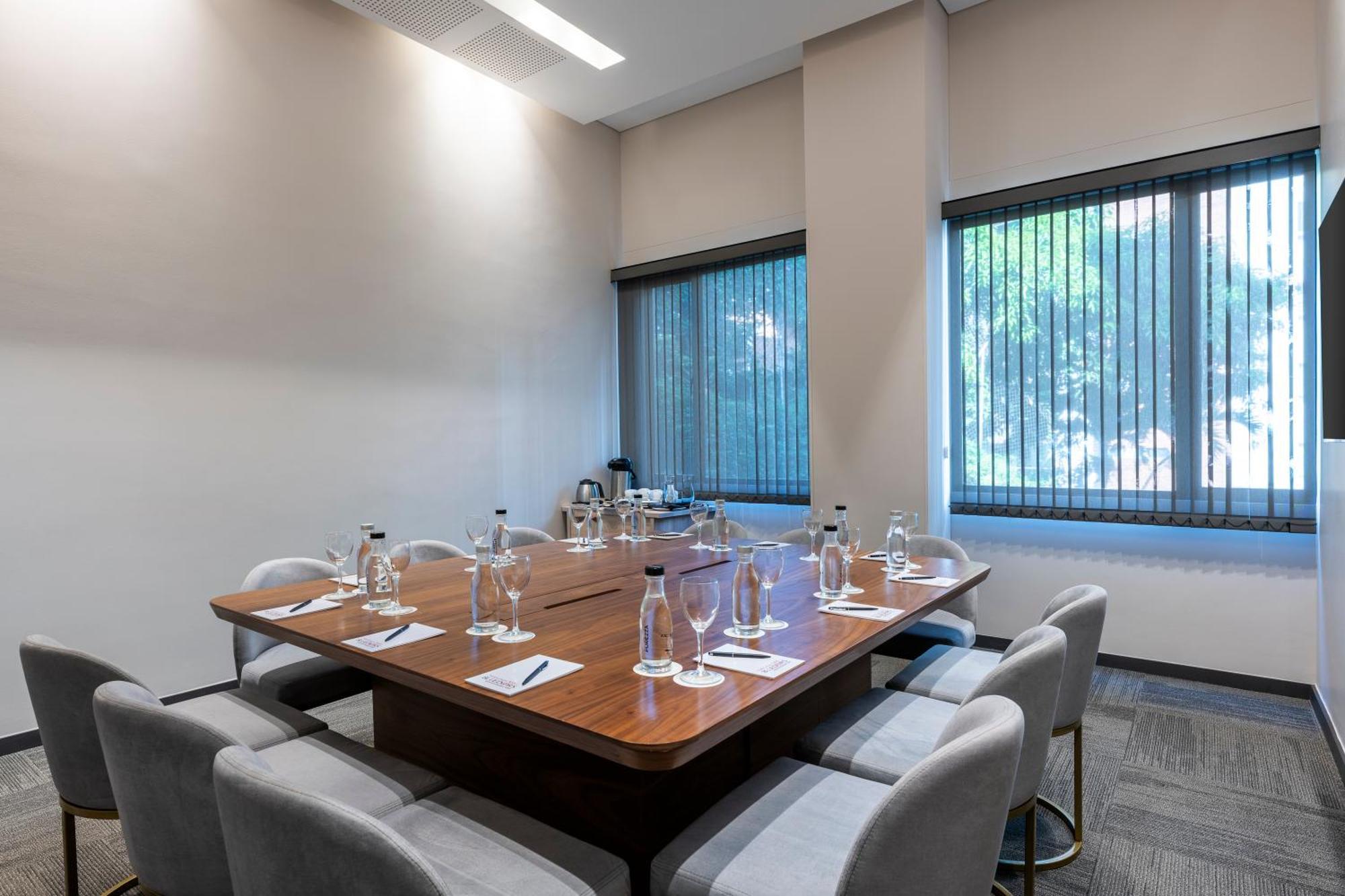 Hotel York Luxury Suites Medellin By Preferred Εξωτερικό φωτογραφία Meeting room at the National Press Club